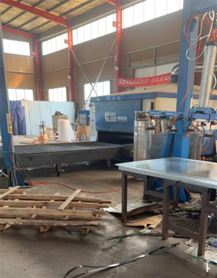 領創激光L20A激光切管機掀起管材加工熱潮，無縫鋼管廠迎來新機遇